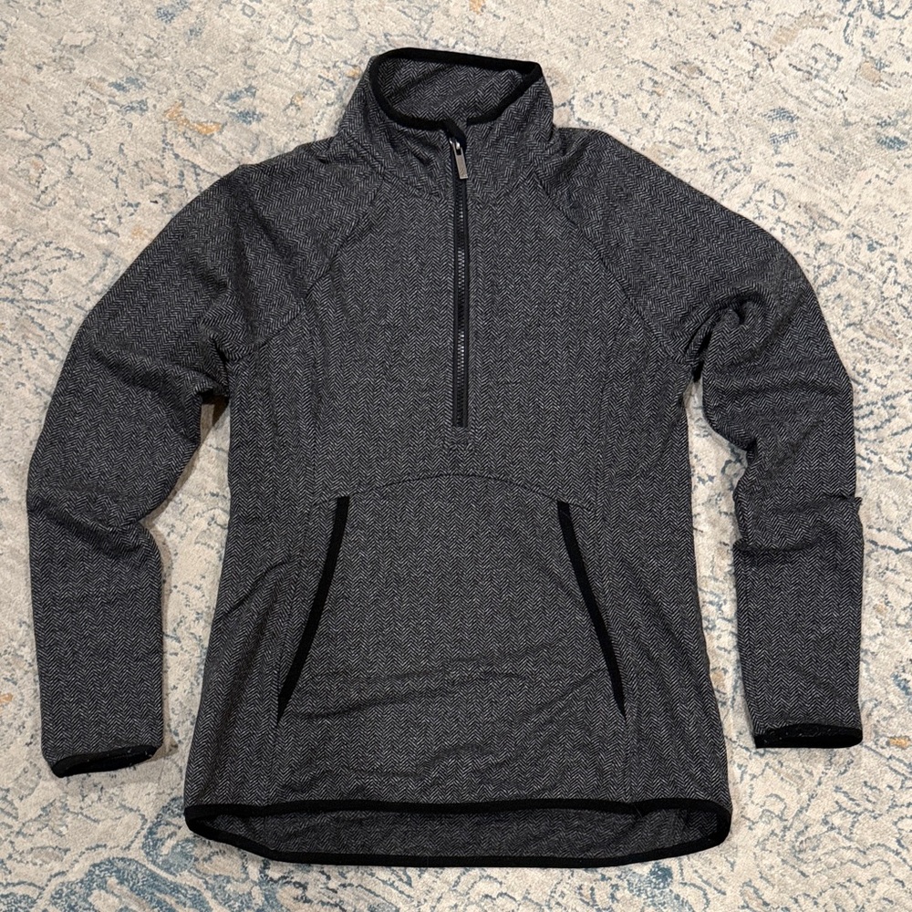 Kyodan Black and Gray Herringbone Quarter-Zip Pullover
